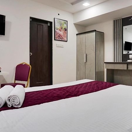 Hotel Orchard Park プネ エクステリア 写真